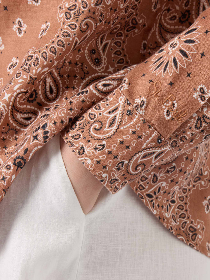 Meredith Classic Shirt With Brown Bandana Print