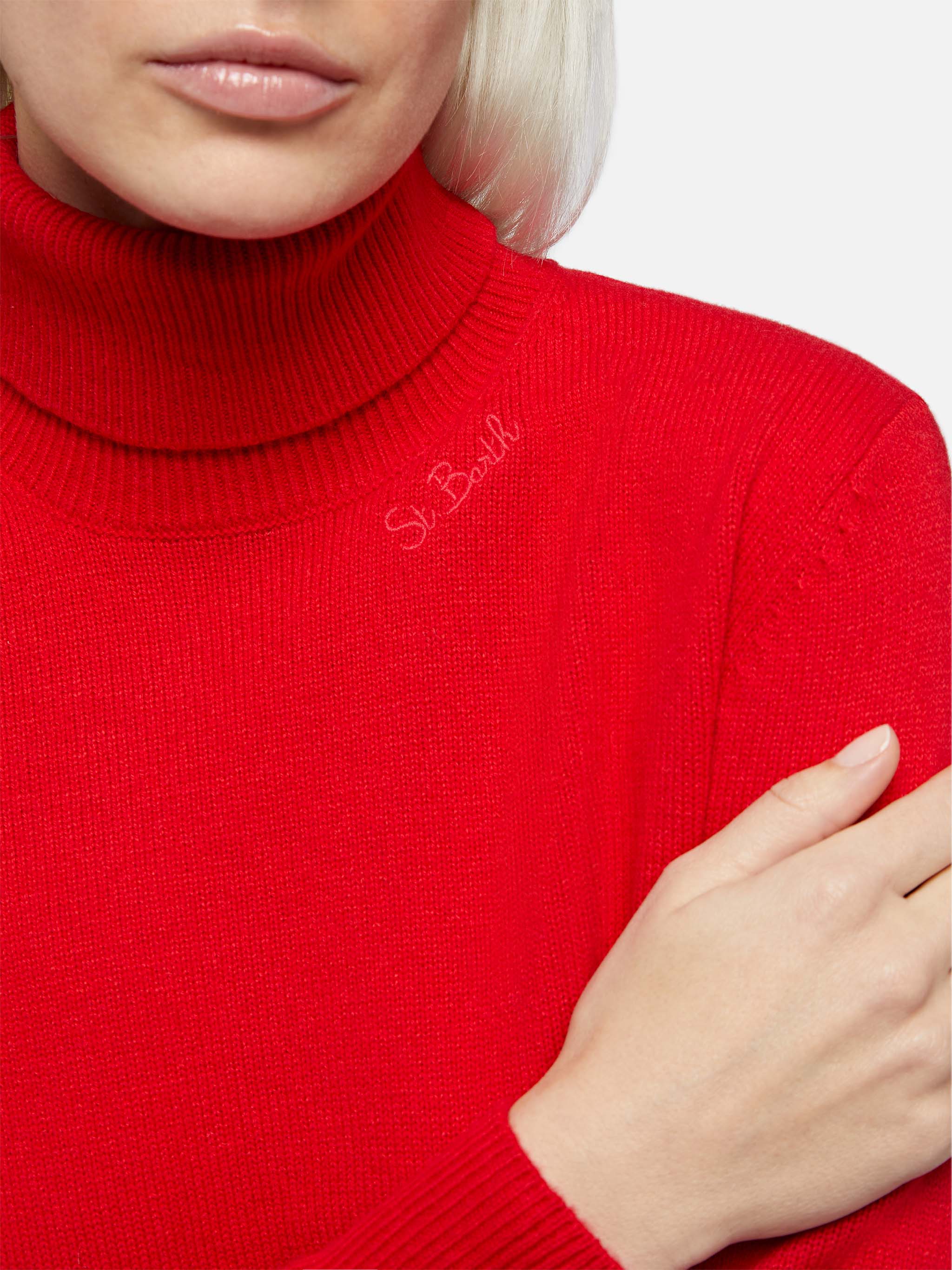 Red Turtleneck Moody Blended Cashmere