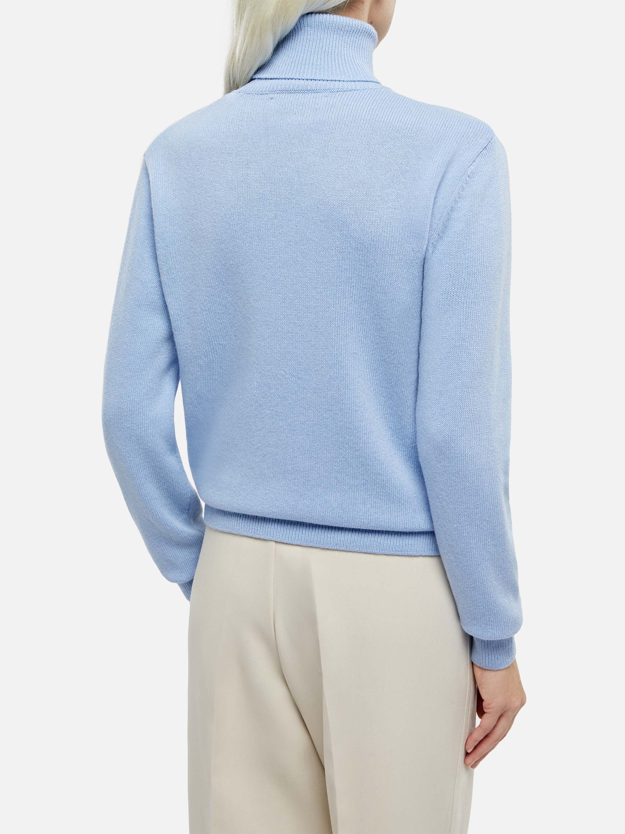 Light Blue Turtleneck Moody Blended Cashmere Sky