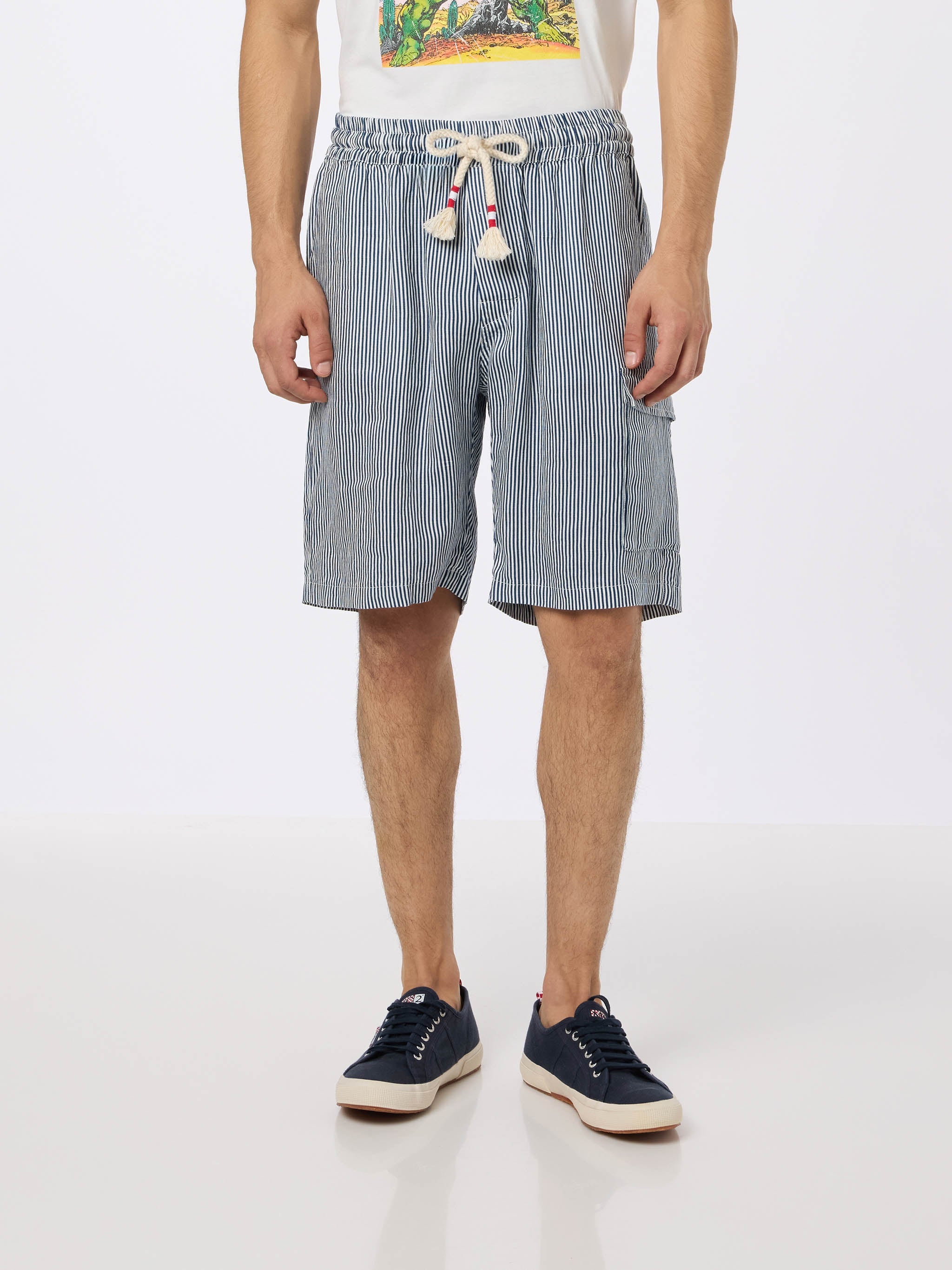 Man Blue Striped Linen Bermuda Marseille Short Pant