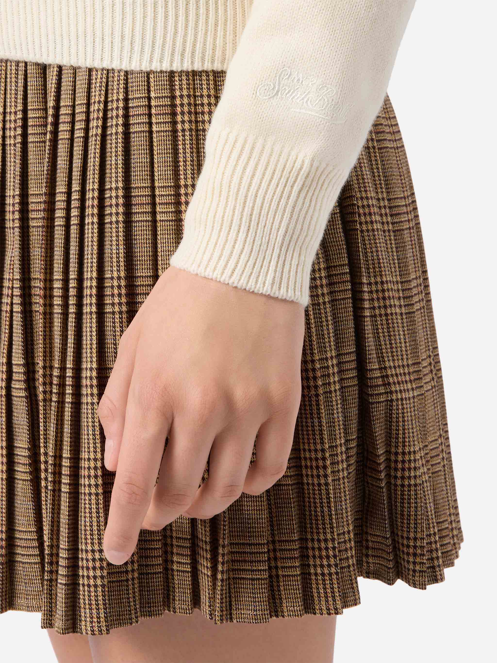 New Queen Cashmere-Blend Sweater White With Ma Cherie Embroidery