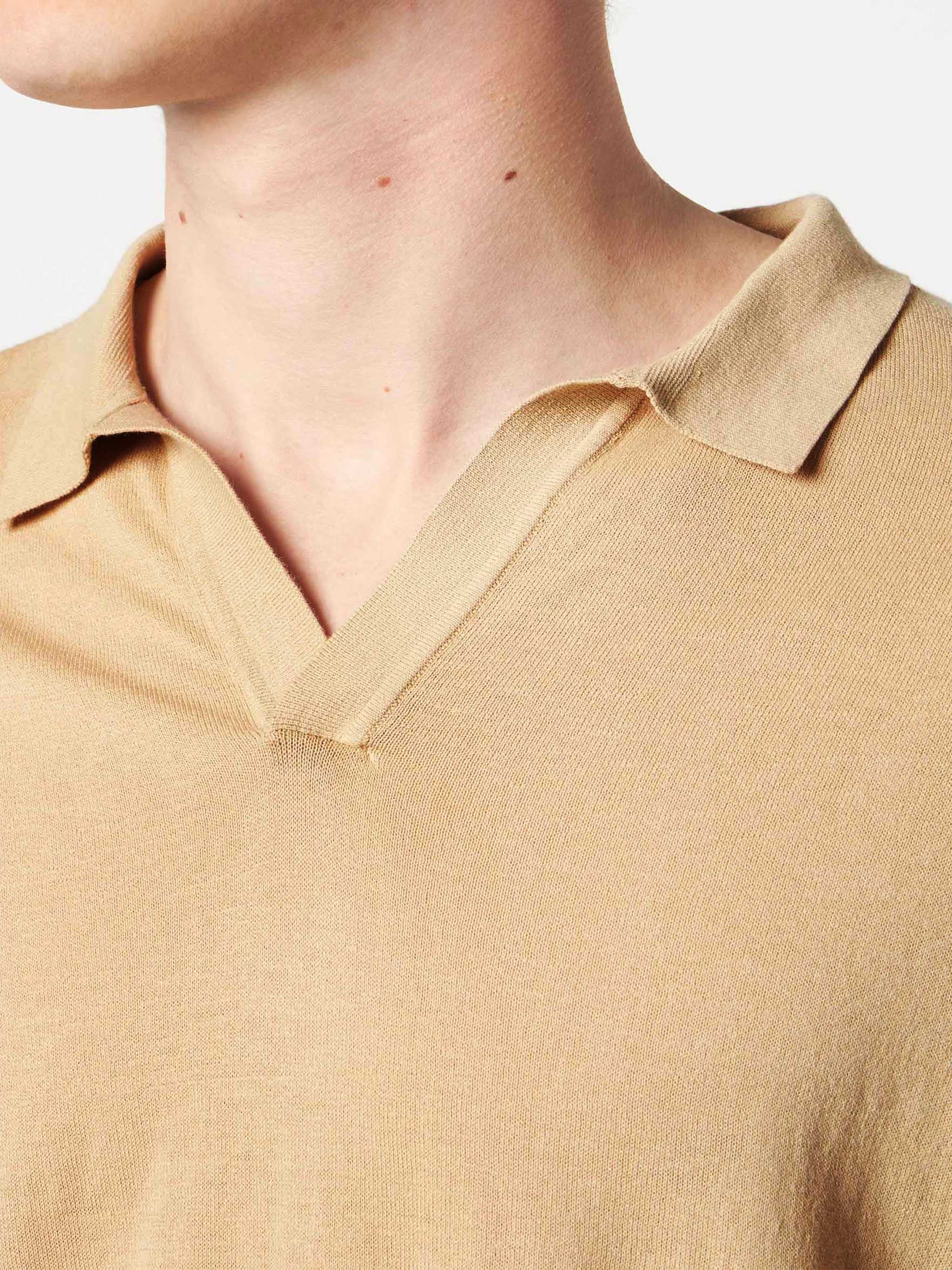 Sloan Beige Knitted Buttonless Polo Shirt White Knitwear