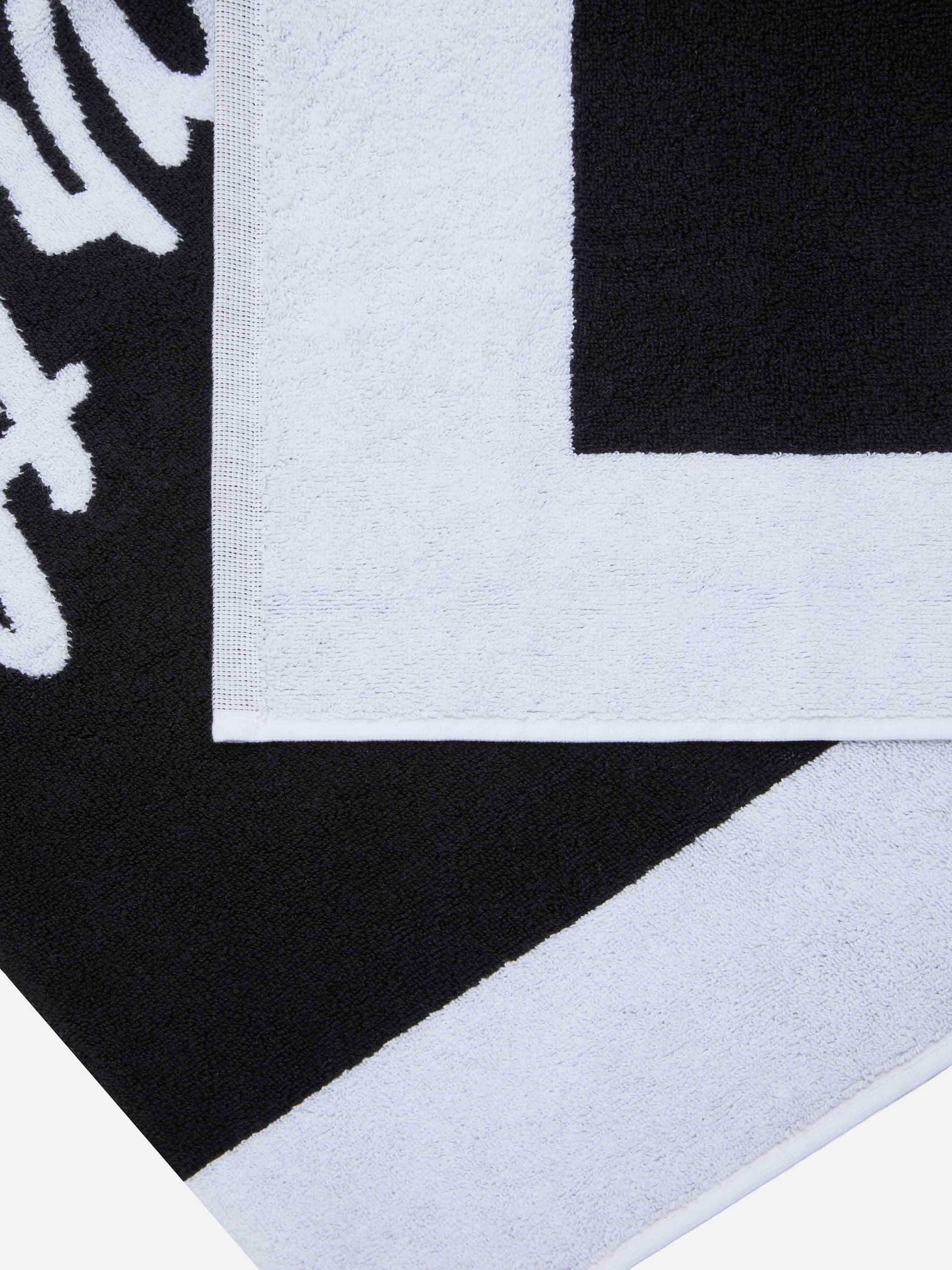 Black Terry Beach Towel With White Frame __single__