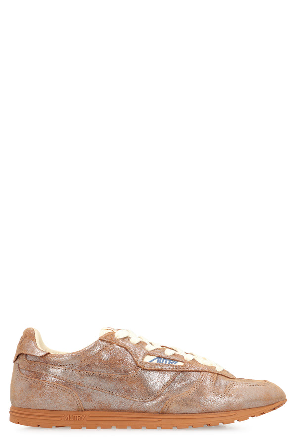 Windspin Low-Top Sneakers Brown Cow Hide Trainers