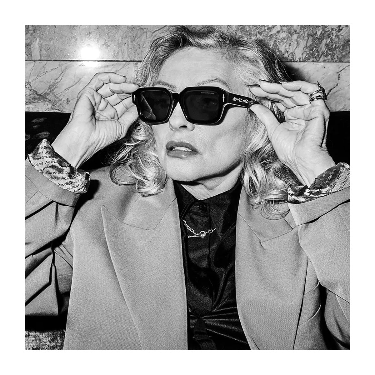 Cutler And Gross The Great Frog 005 01 Black Bones Link Nero Acetate Occhiali Da Sole