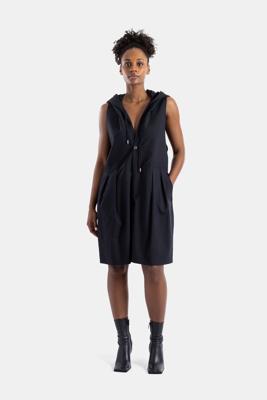 Noir Kei Ninomiya dress in black