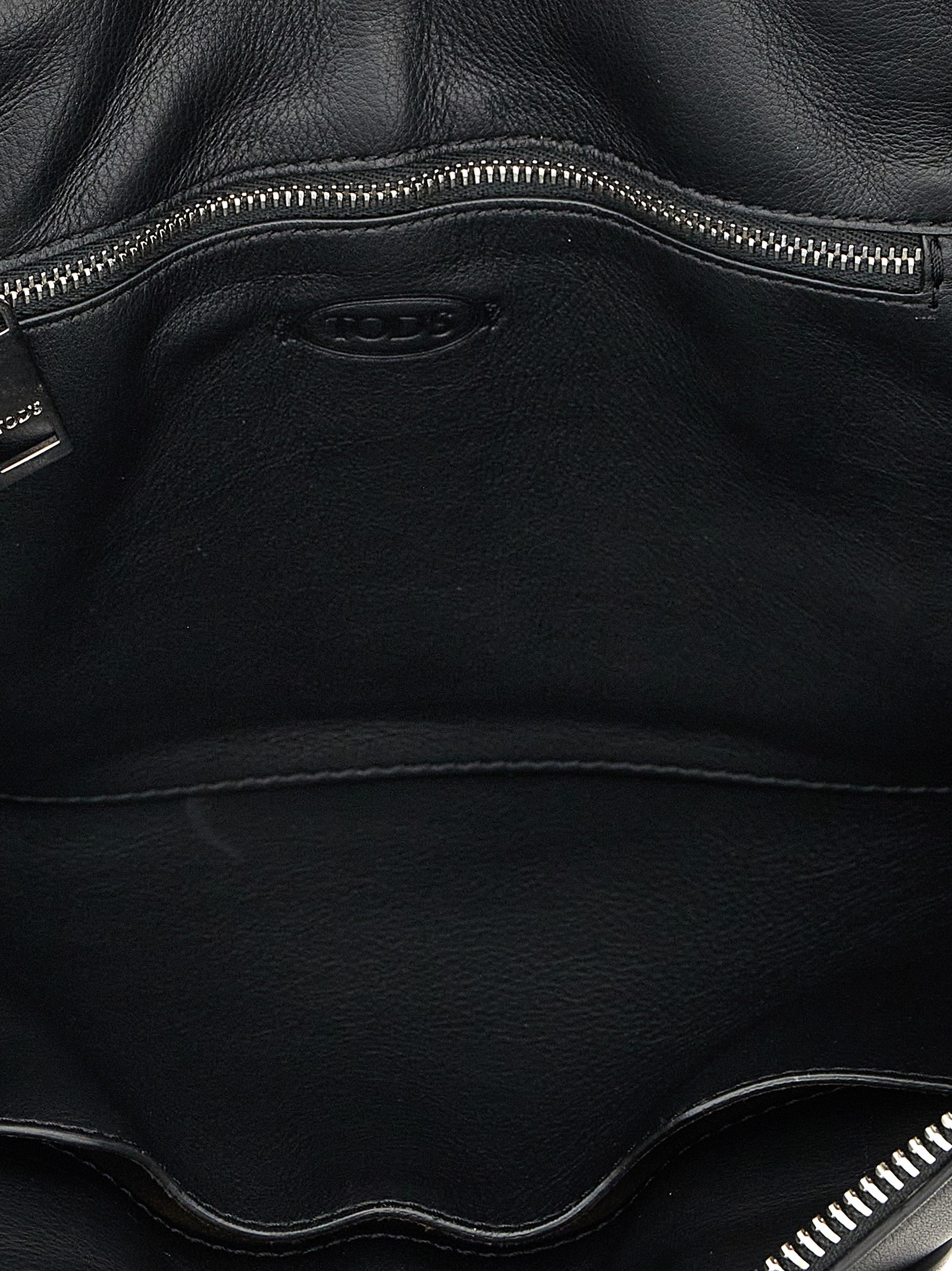 Swing medium handbag Black Calfskin Leather (bos Taurus) Hand Bags