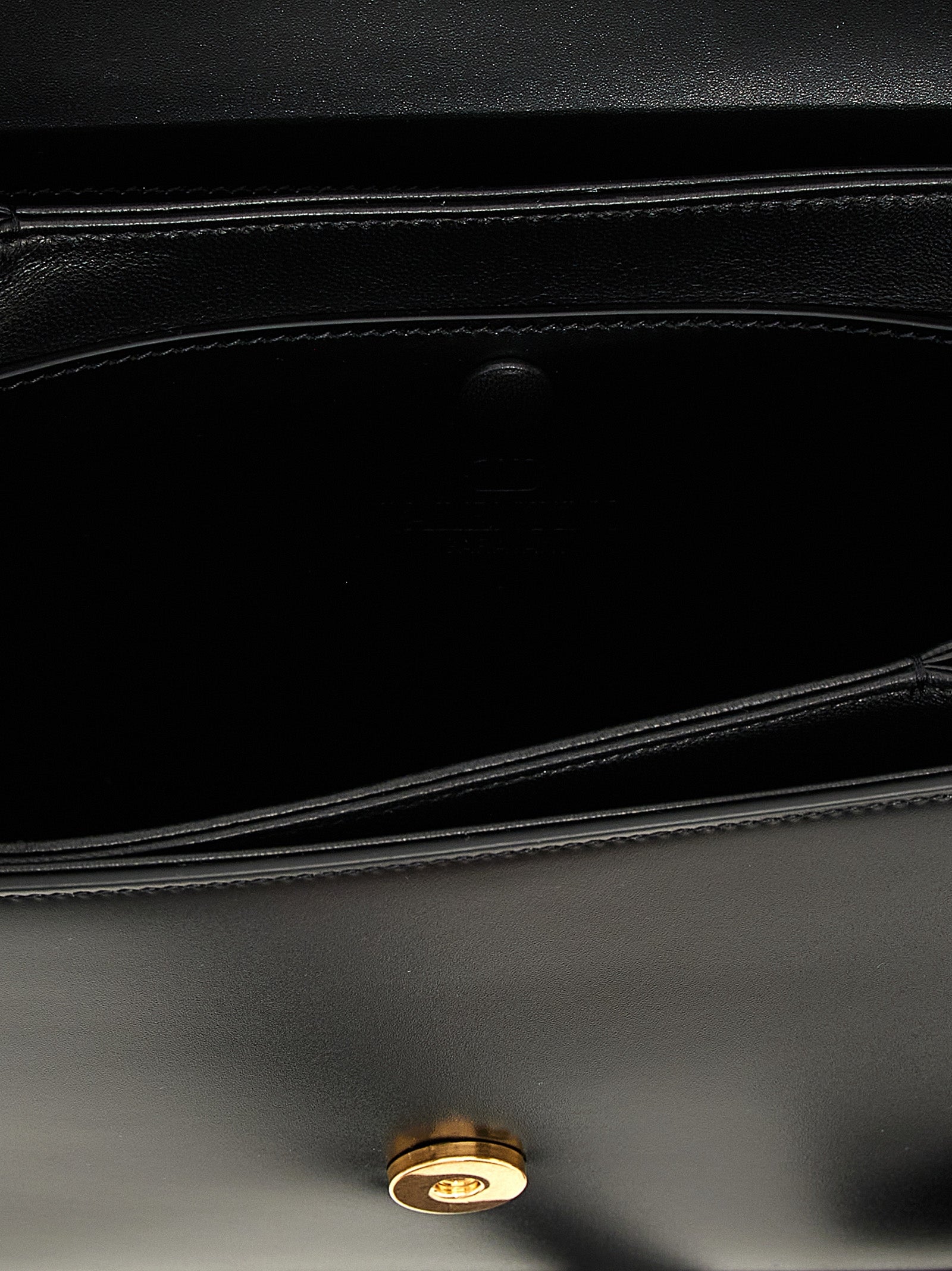 Valentino Garavani 9TO5 shoulder bag Black Calfskin Leather (bos Taurus)