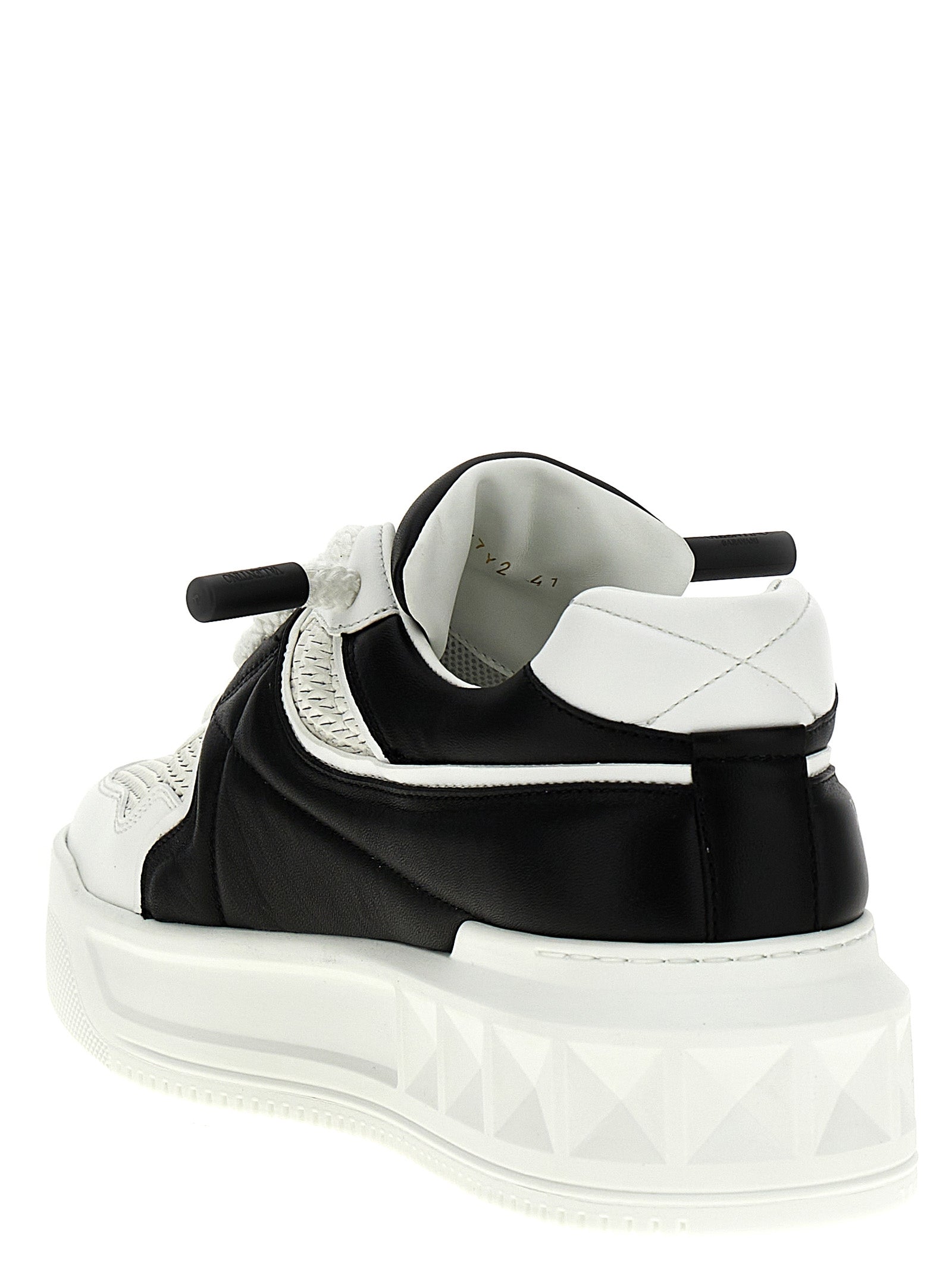 Valentino Garavani One Stud XL sneakers White/black Calfskin Leather (bos Taurus)