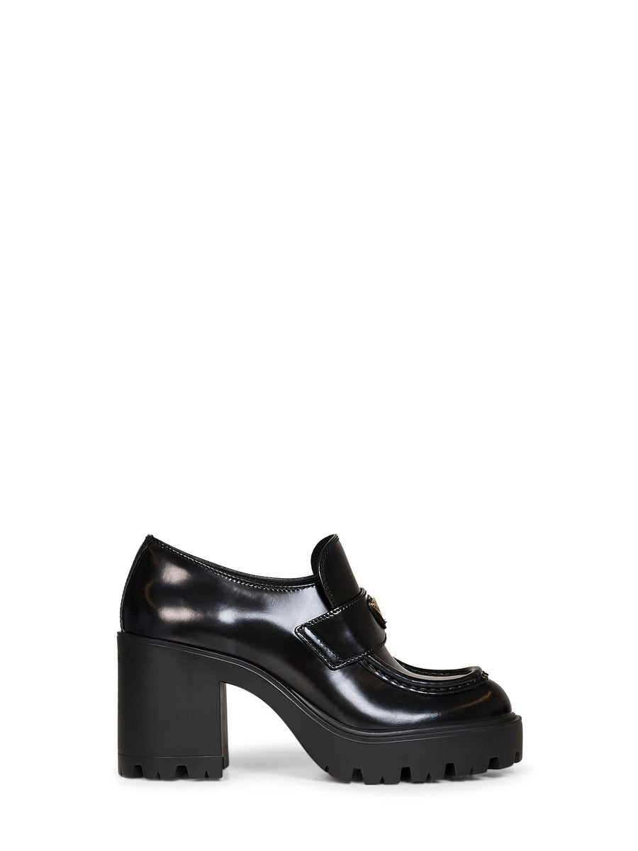 Heeled Loafers Brushed Black Leather