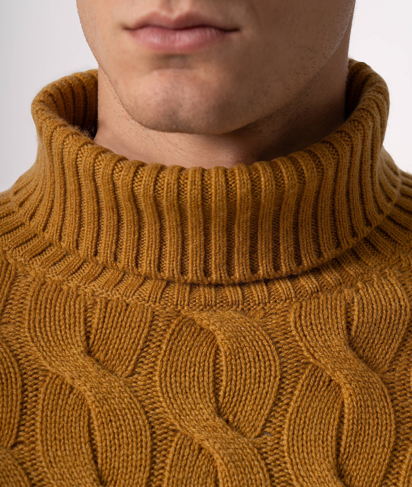 Turtleneck Cashmere Sweater Lapponia Ivory Maglieria Dis/lav Pesante