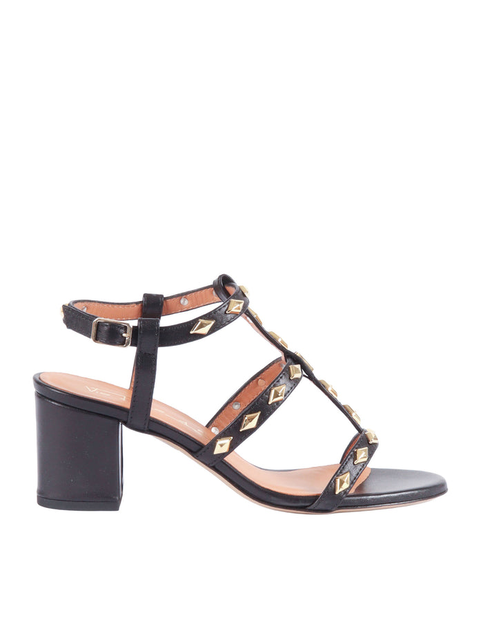Sandals With Small V And Diamonds-Shaped Studs Black Leather Sole Rubber