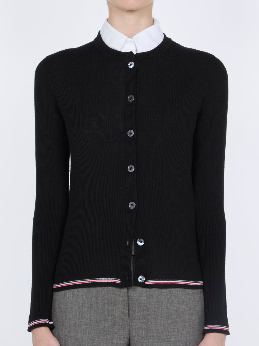 كنزة Thom Browne من الصوف الميرينو المضلع مع خطوط صوف RWB زخرفة كارديغان — أسود
