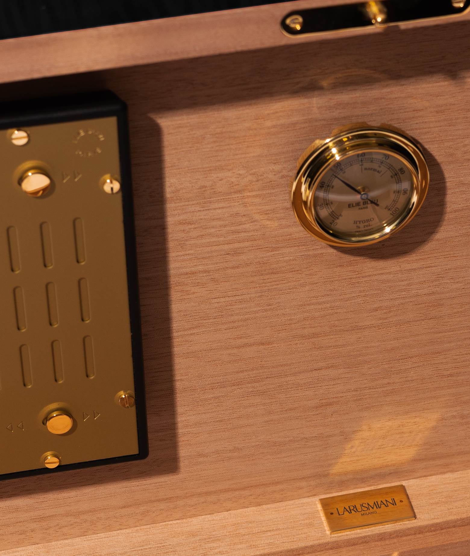 Humidor Limited Edition Royale-Les-Eaux Sombre Red