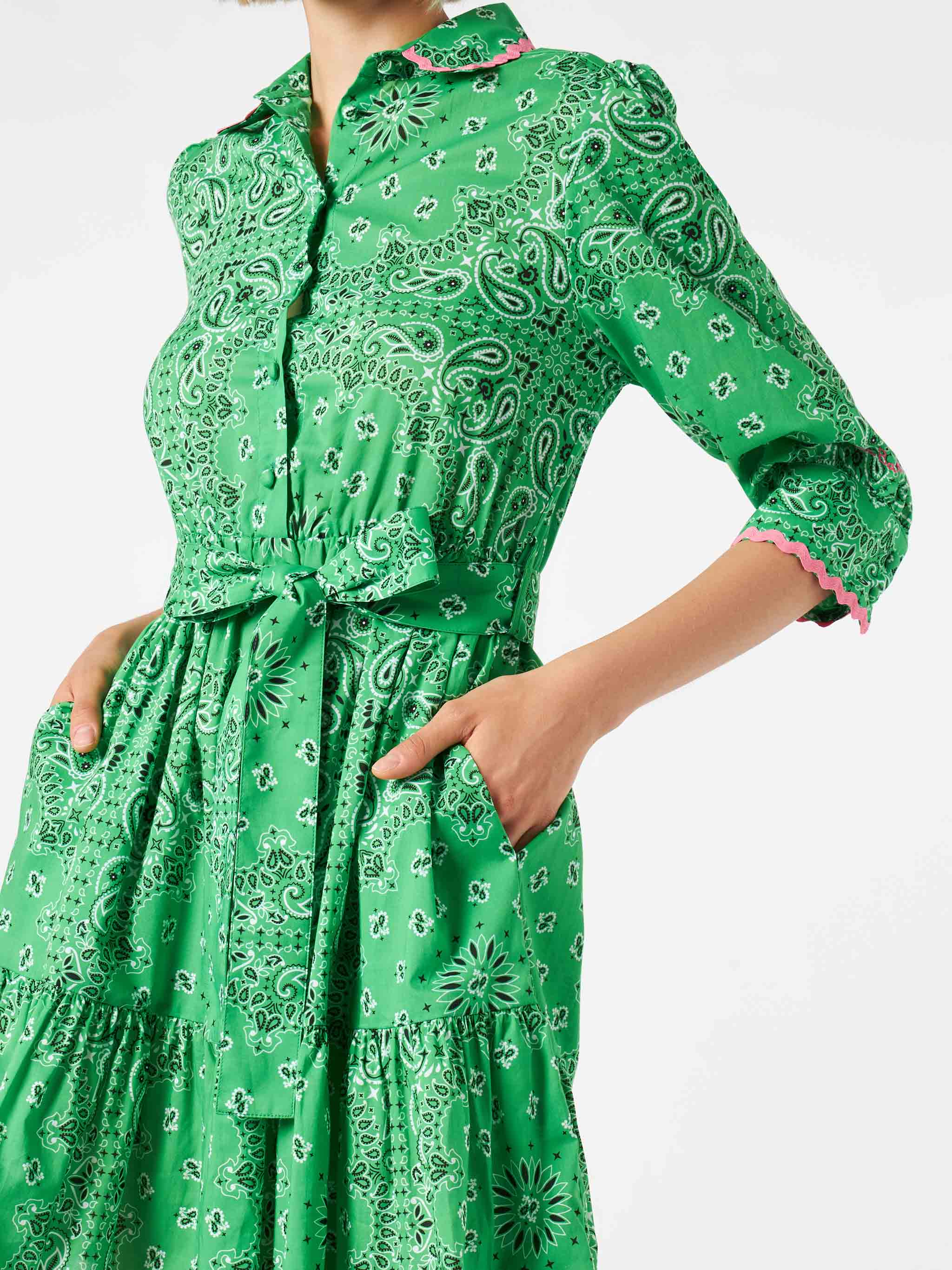 Bandanna Print Cotton Short Dress Daisi With Embroideries Green
