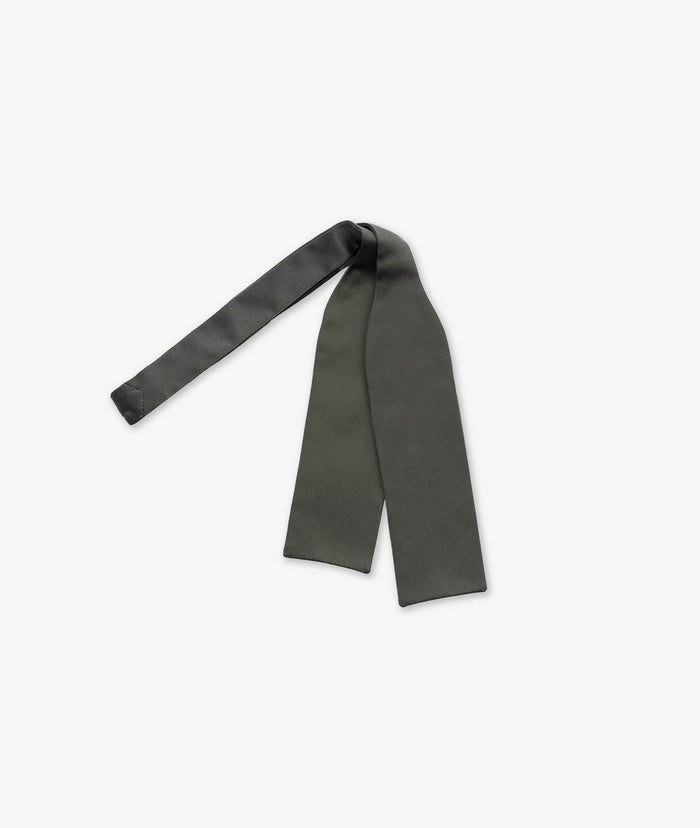 Bow Tie To Daniel Grey Ceremony