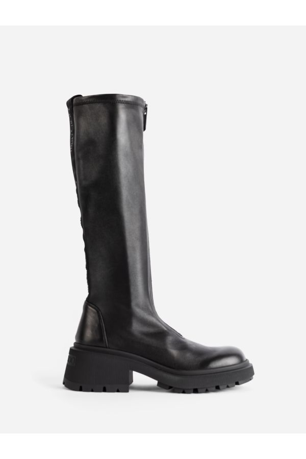 Jimmy Choo Patent leather boot in black