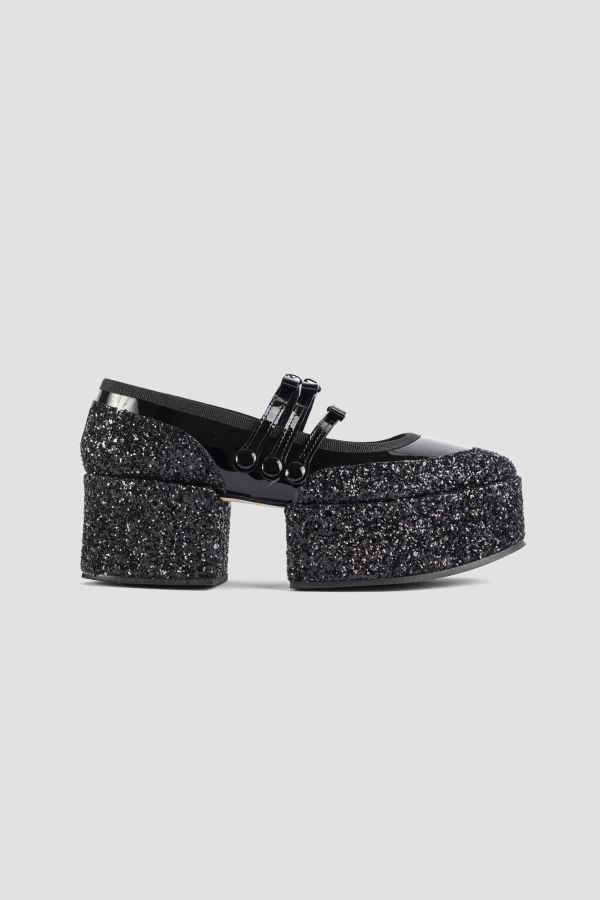 Noir Kei Ninomiya Leather platform heel in black