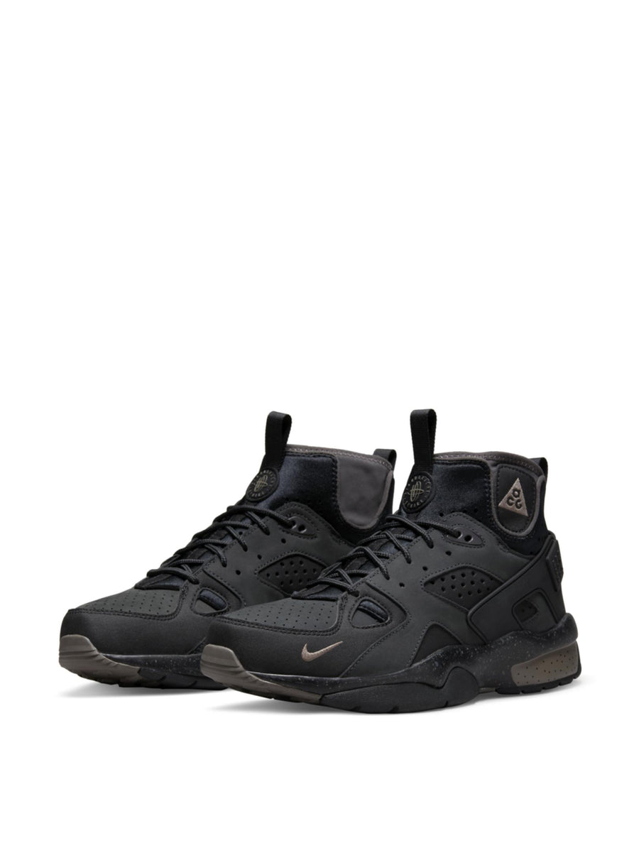 Nike ACG Air Sneaker — Black