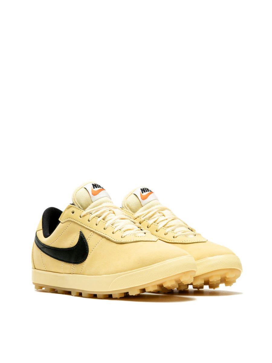 Nike Astrograbber QS Sneaker — Yellow