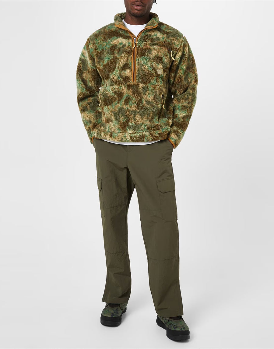 The North Face Cargo Pants — Green