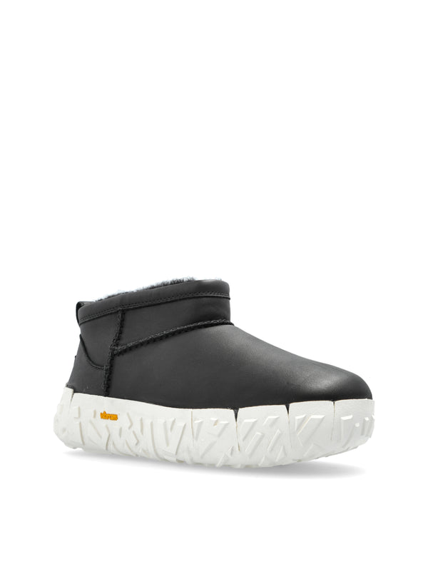 Ugg Australia Boot — Black
