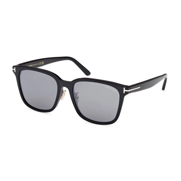 Tom Ford Sunglasses Square Full Rim, Black Frame And Smoke Gradient Lens Ft1136-K01b