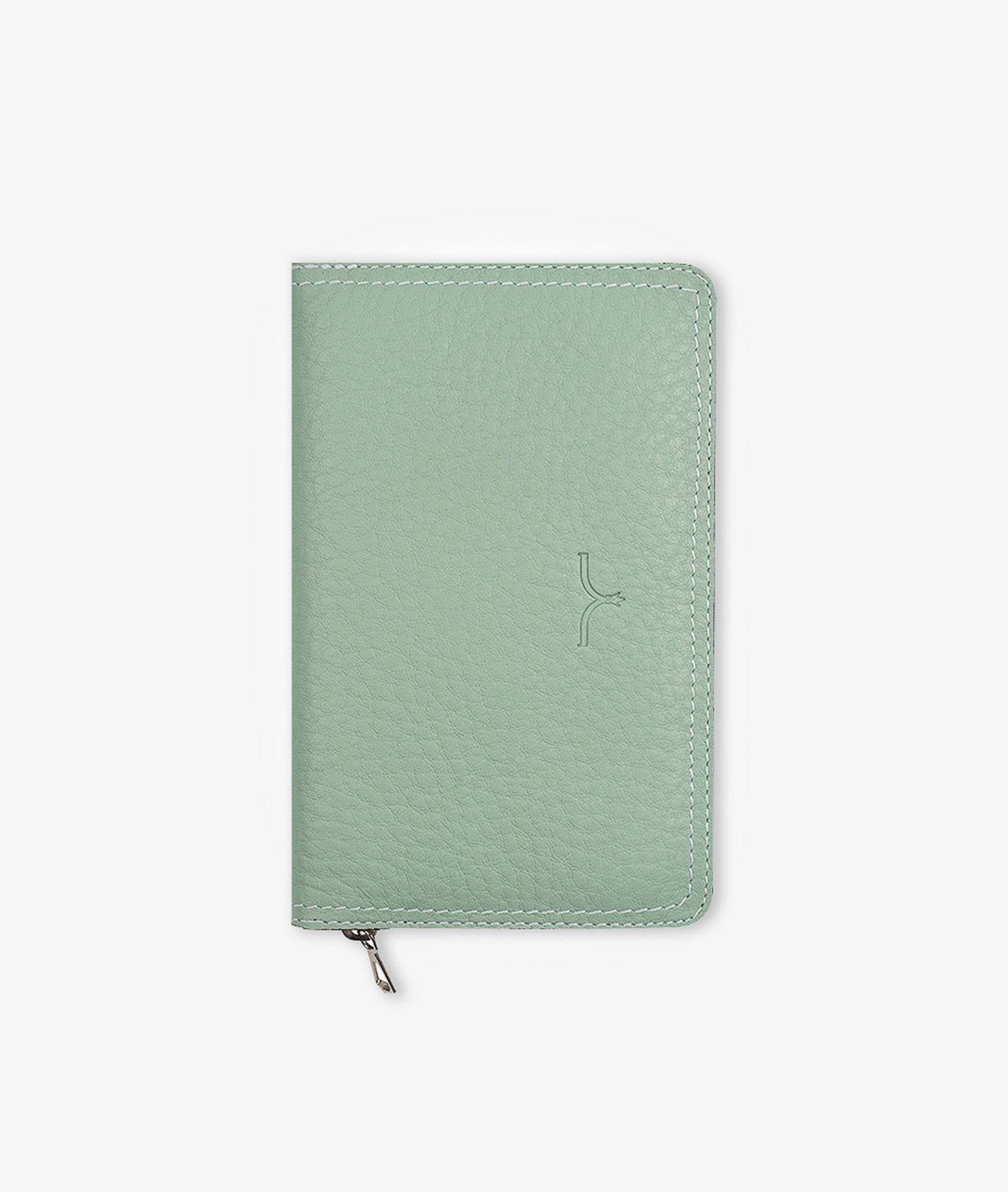 Manicure Set With Zip Totò - L Acquamarine