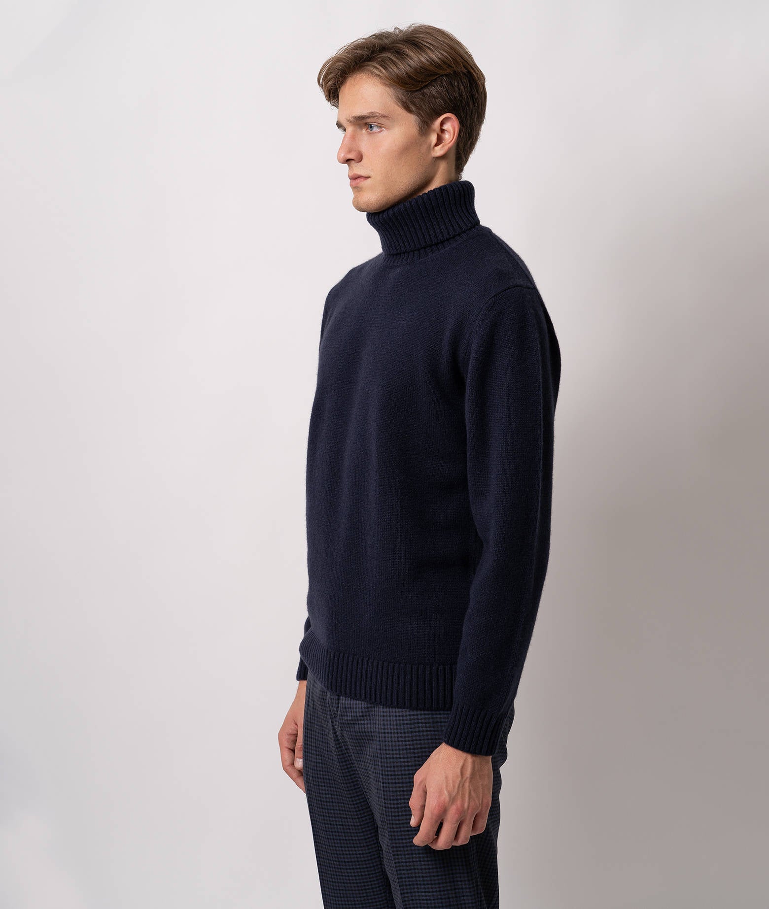 Turtleneck Cashmere Sweater Winnipeg Ivory Knitwear
