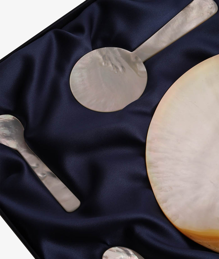 Caviar Set Beatrice Neutral Oyster And