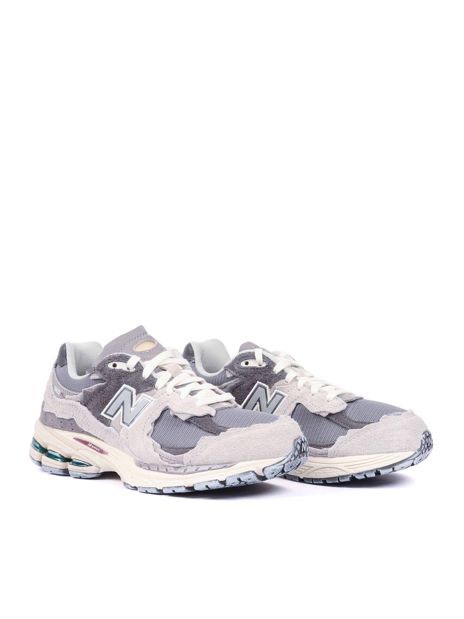 New Balance 2002R sneaker Grey Suede Fabric 2 Mesh