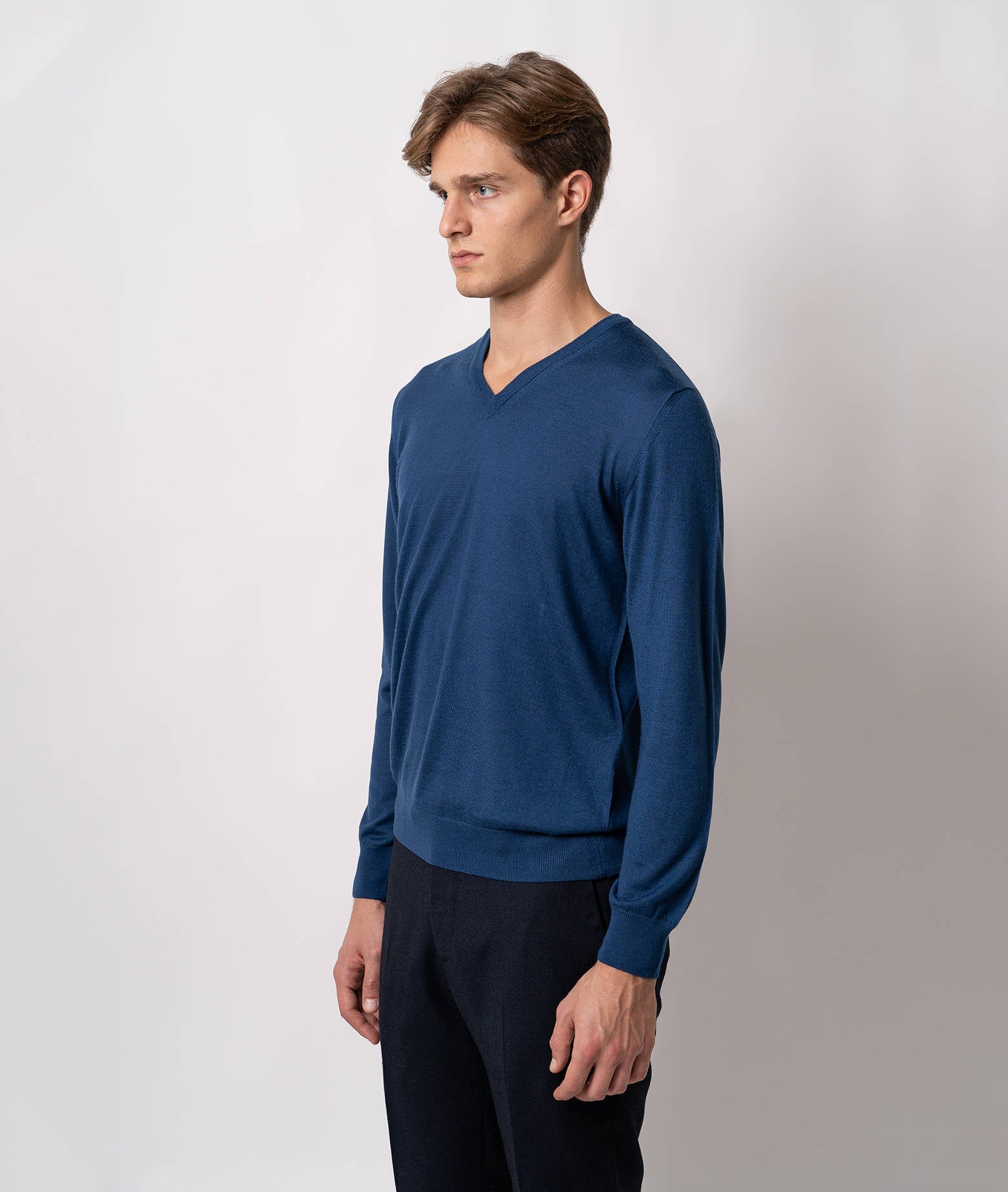 V-Neck Cashmere And Silk Sweater Alaska Purple V Neck