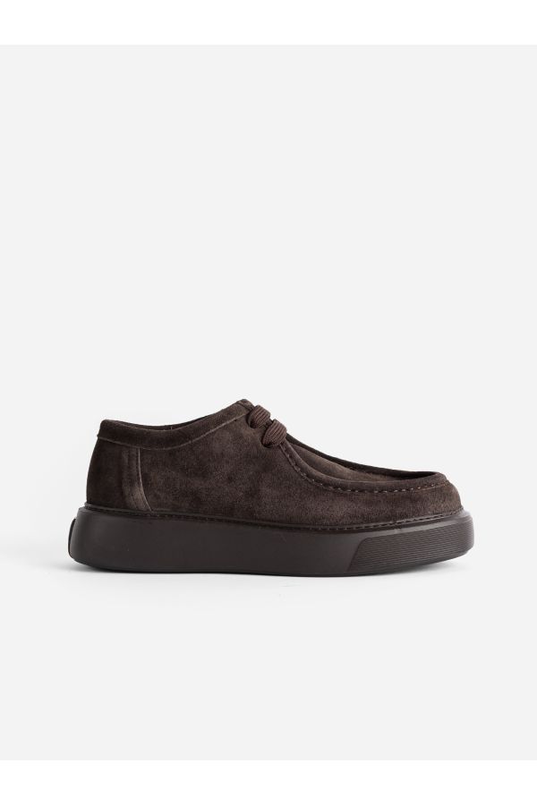 Referenc Suede sneaker in brown
