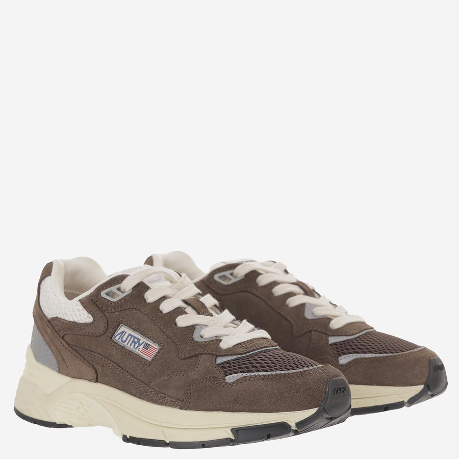 Sneakers Hyperway Brown Suede Trainers