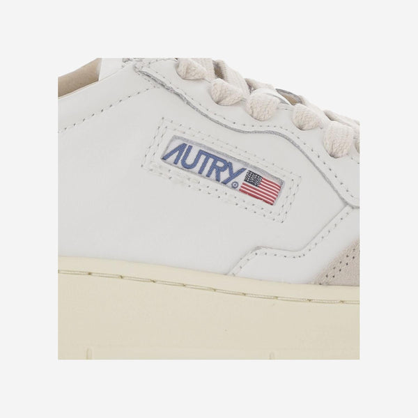 Sneakers Medalist Low Navy Leather Trainers