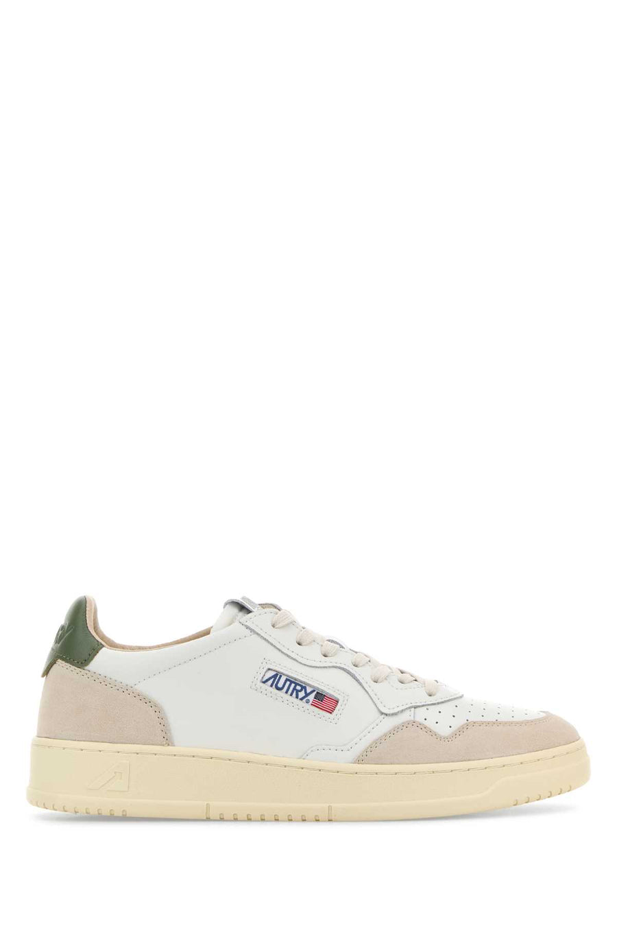 Autry Exterior: 100% Leather 100% Suede sneaker in white
