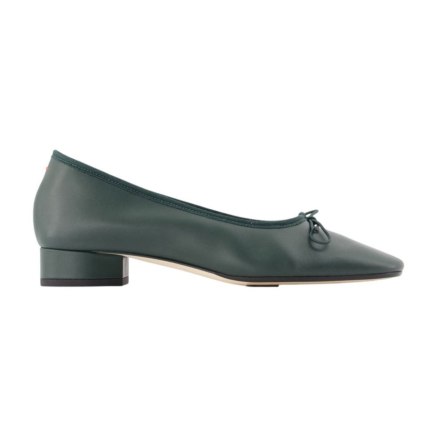 Aeyde calfskin flat in green