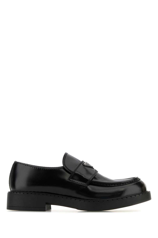 Prada 100% Vitello loafer in black