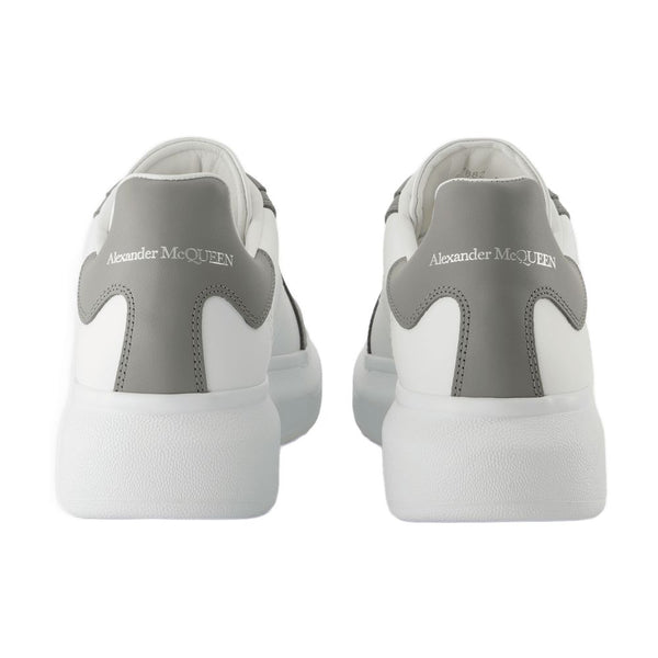 Alexander McQueen calfskin sneaker in white