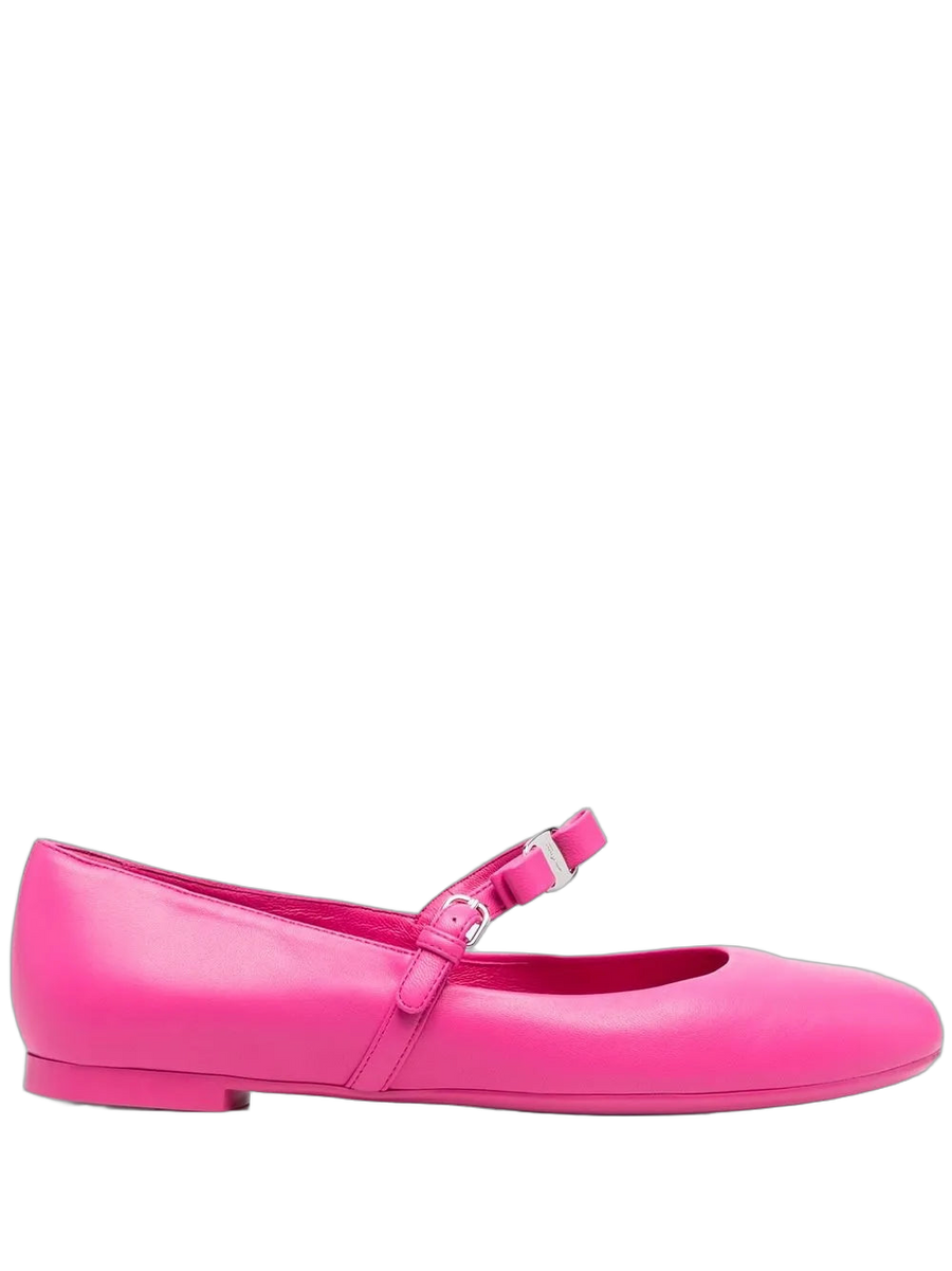Ferragamo Leather ballerina flat in pink