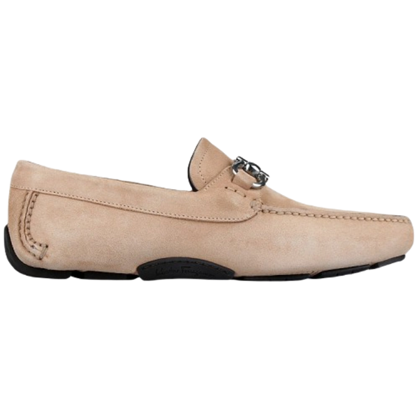 Ferragamo loafer in beige