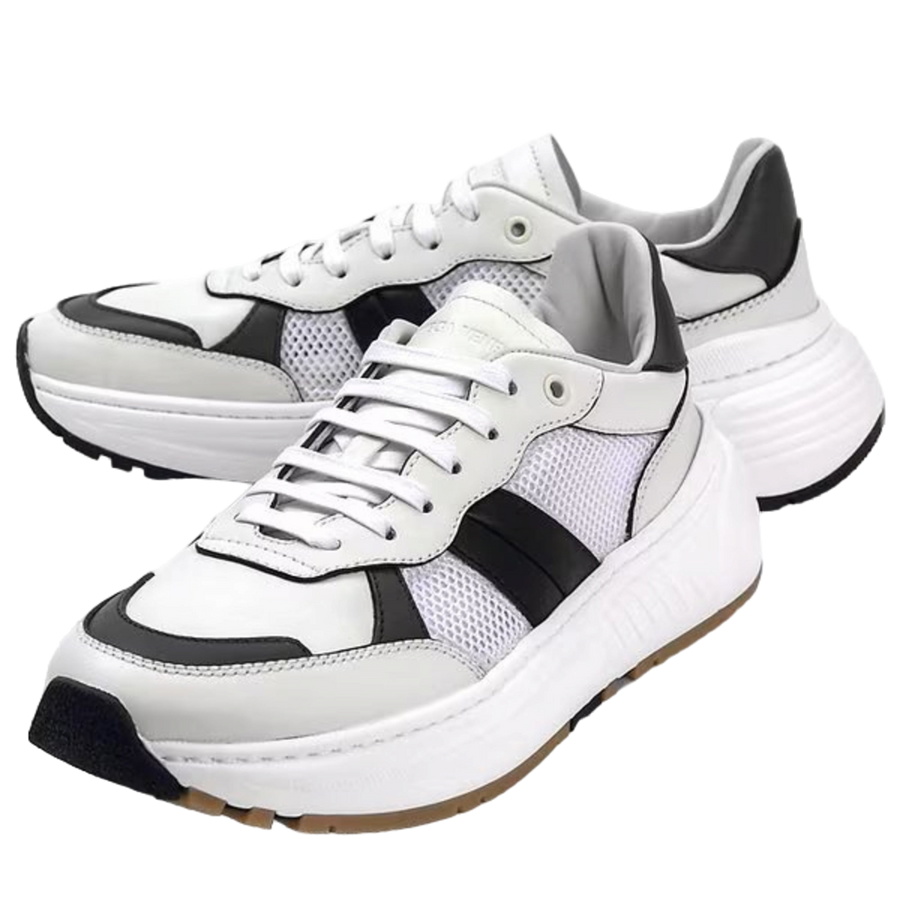 Bottega Veneta Leather sneaker in white