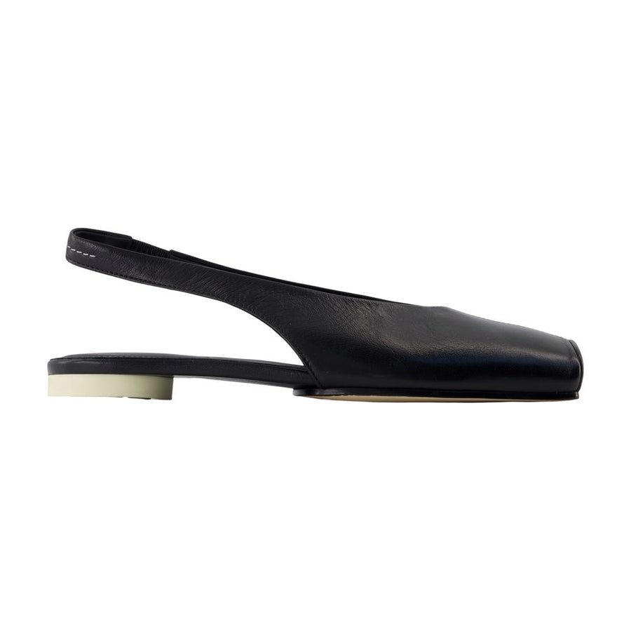 MM6 Maison Margiela Lambskin flat in black