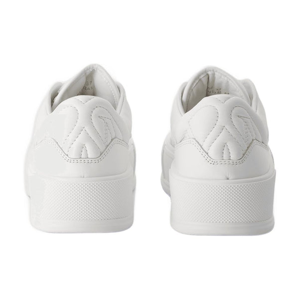 Alexander McQueen Calfskin sneakers in white