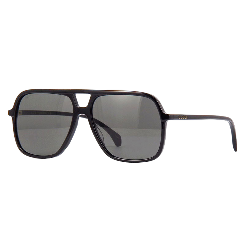 Gucci sunglasses in black