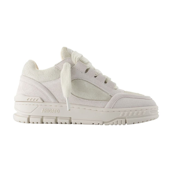 Axel Arigato Calfskin sneaker in white