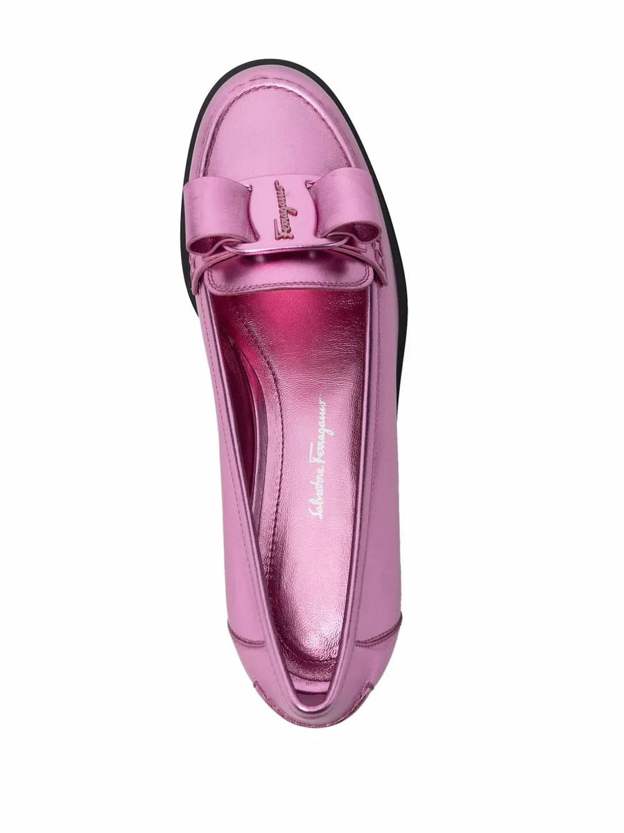 Ferragamo Leather ballerina flat in pink