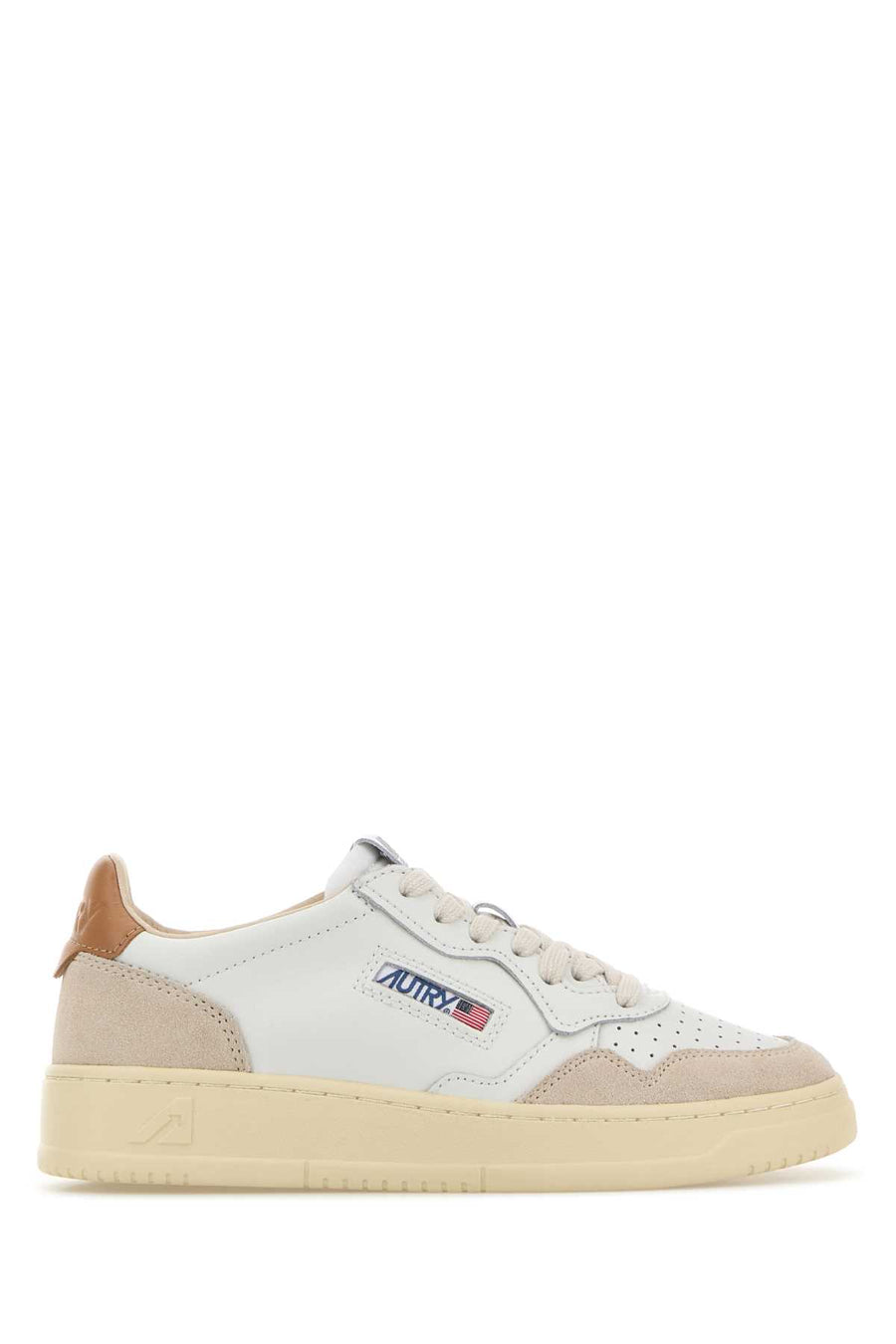 Autry Exterior: 100% Leather sneaker in white