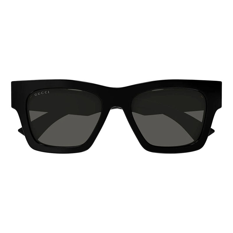 Gucci sunglasses in black
