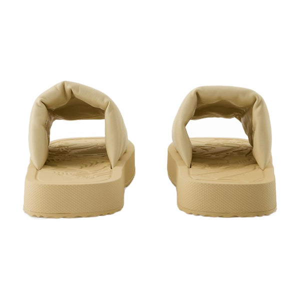 Burberry Lambskin slipper in beige